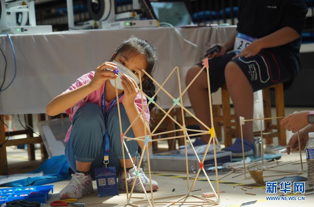 机器人|全国青少年人工智能教育成果展示大赛在江西举行