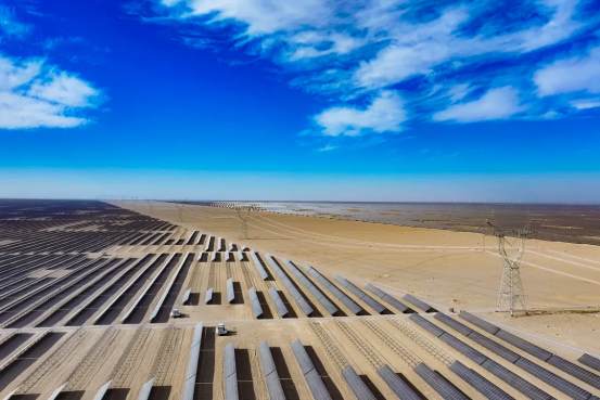 西部能源大动脉贯通 南疆绿色发展添引擎